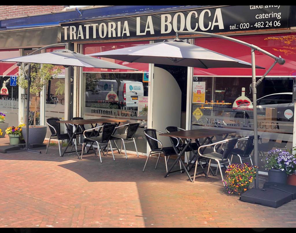 Foto van TRATTORIA LA BOCCA - PIZZERIA RESTAURANT WIJNBAR