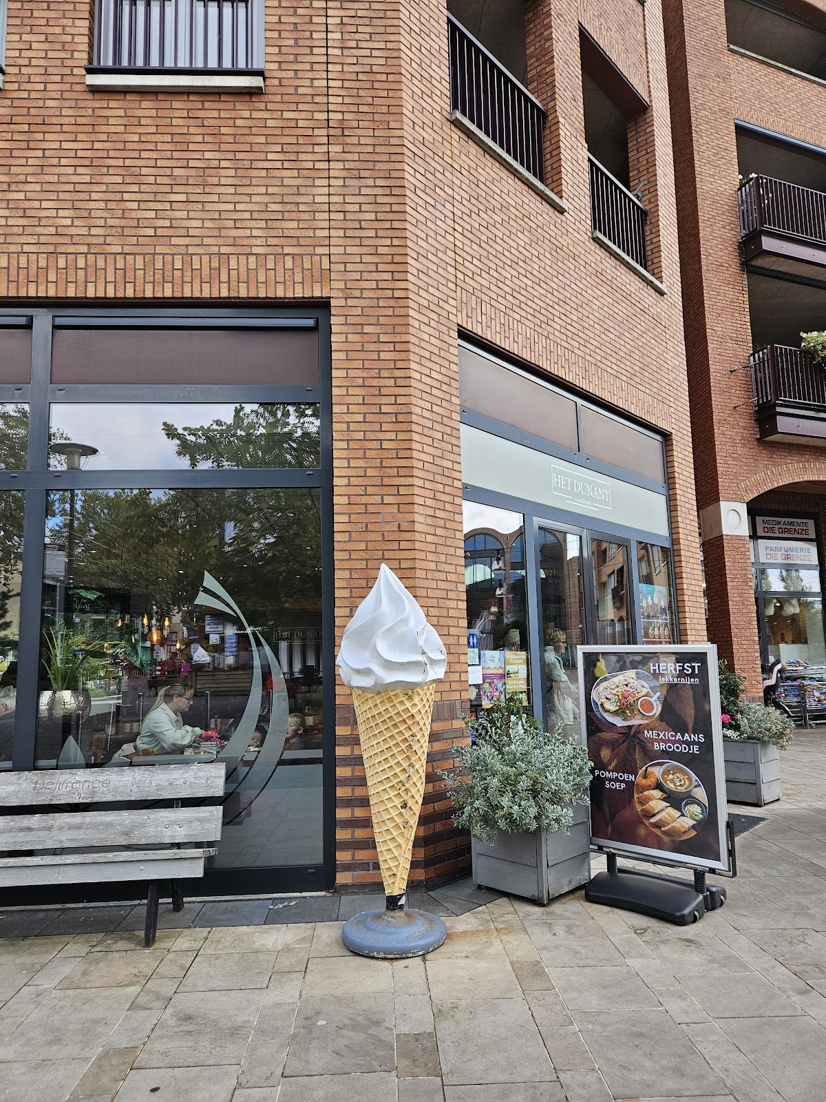 Foto van Lunchroom het Dunant