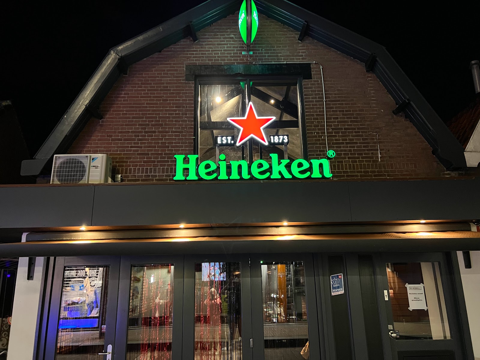 Foto van de Heeren van Lust