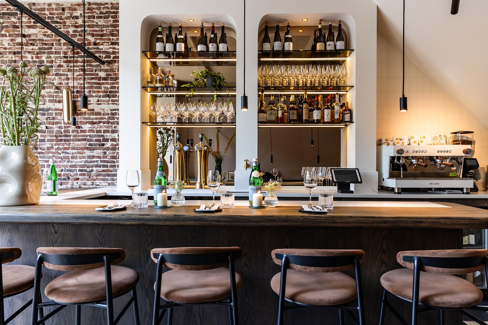 Foto van SOMM bistro à vin