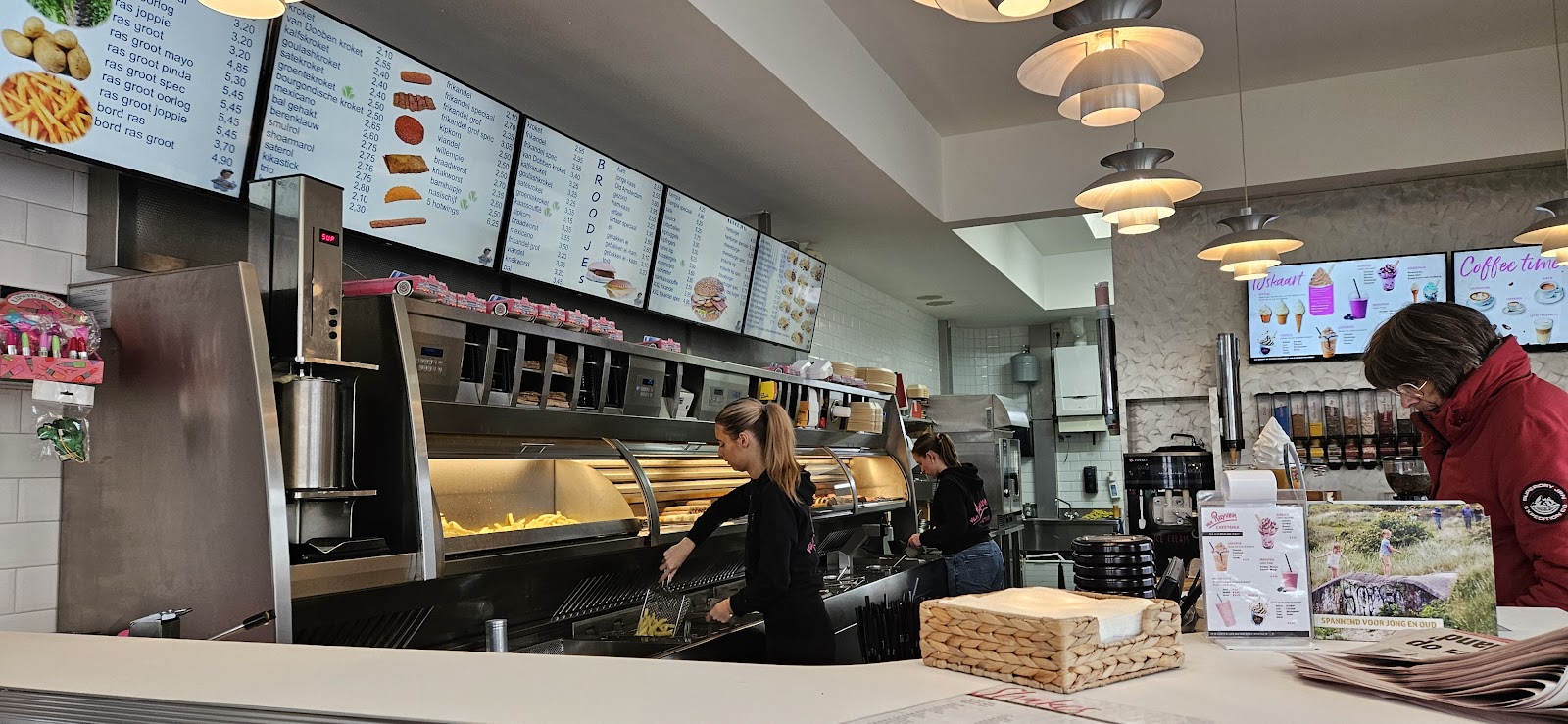 Foto van Cafetaria van Ruyven