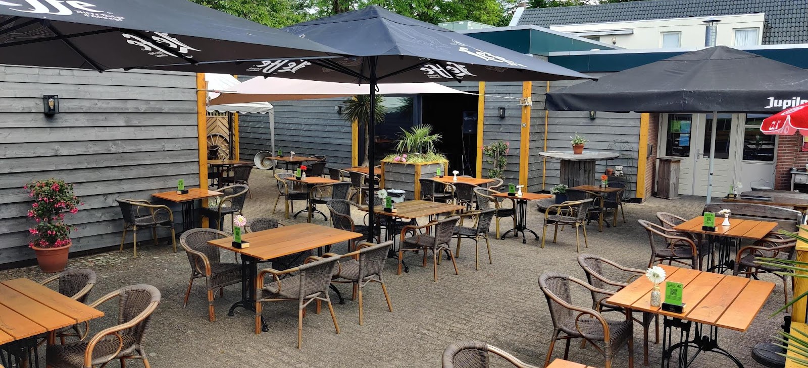 Foto van café-zaal 't Karrewiel