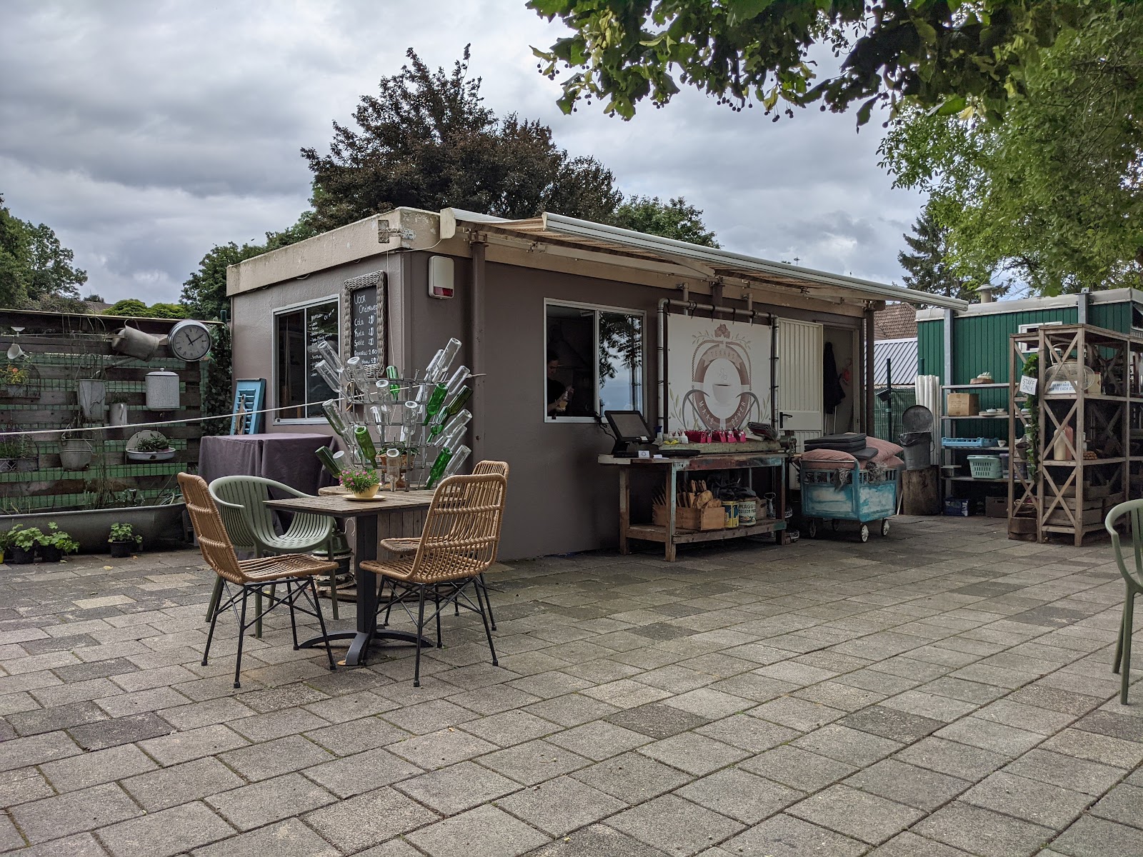 Foto van Terras Maasoever