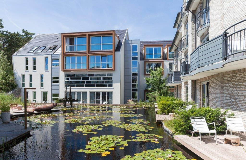 Foto van blooming hotel