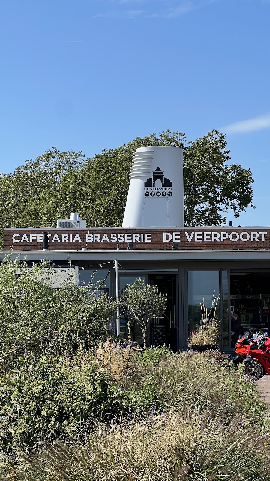 Foto van Cafetaria en Brasserie De Veerpoort