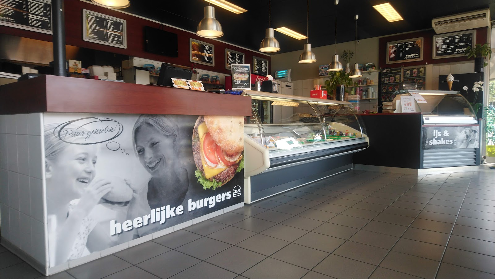 Foto van Snackbar @ The Corner