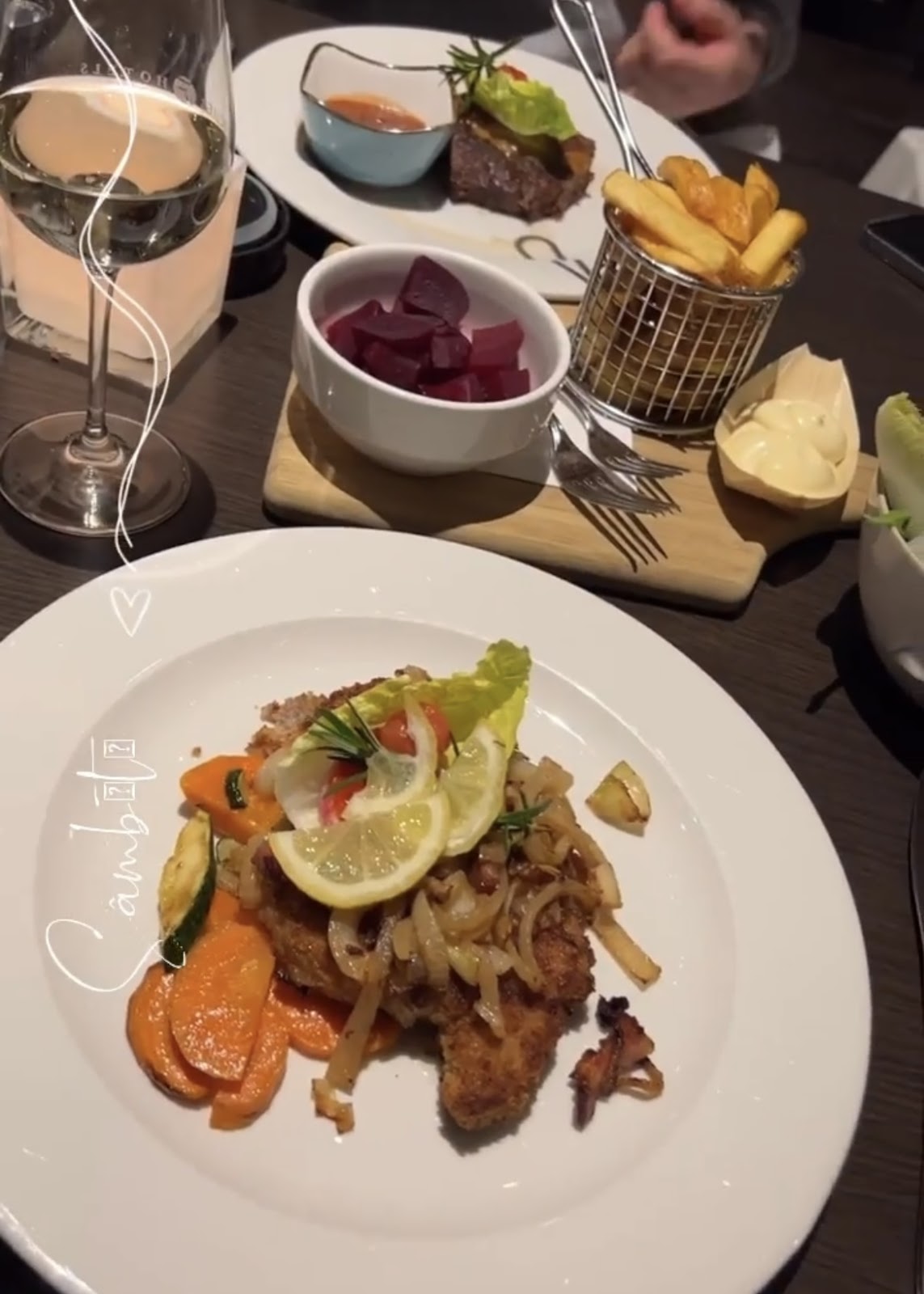 Foto van Restaurant @ Fletcher Hotel-Restaurant De Eese-Giethoorn