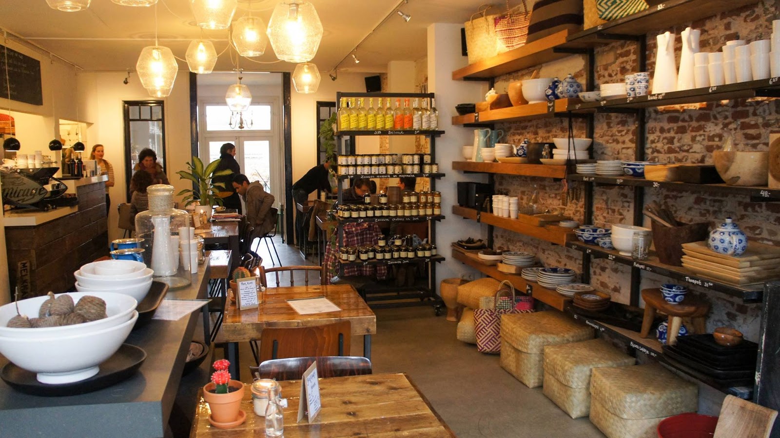 Foto van De Domburgsche Bier- en Melksalon