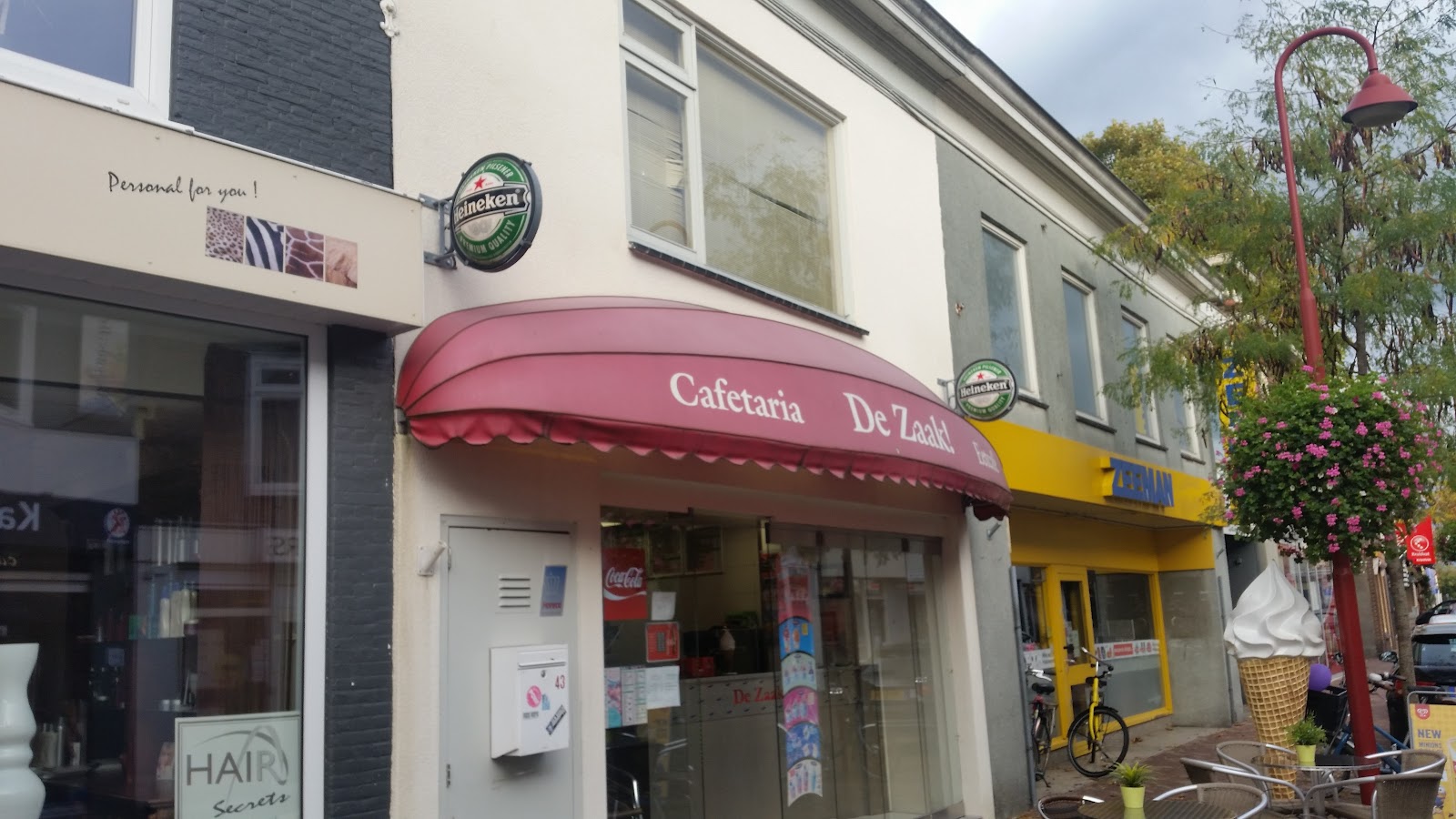 Foto van Cafetaria-eetcafé De Zaak!