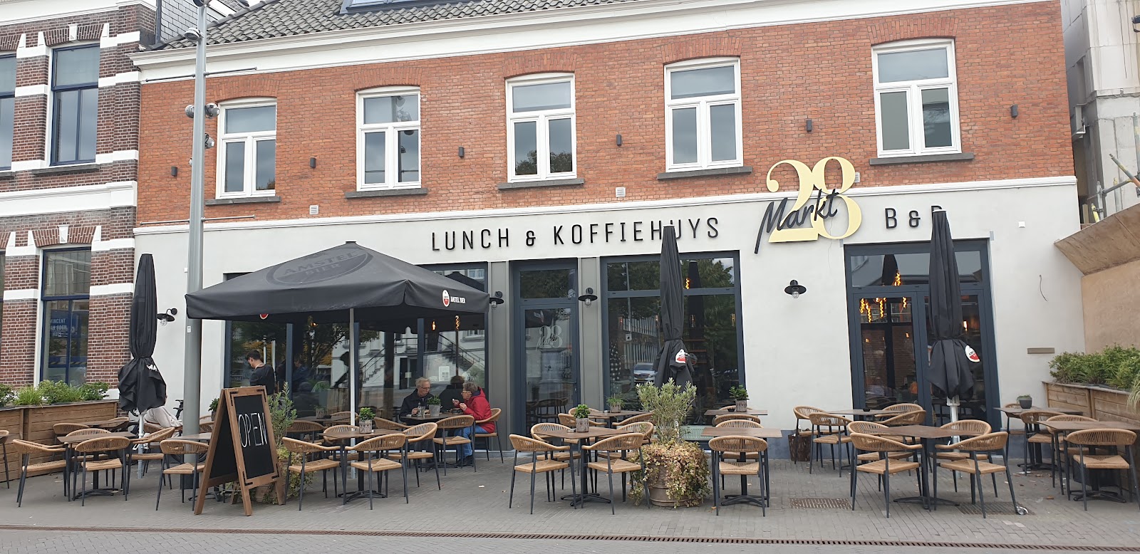 Foto van Markt 28 Zundert, Ontbijt, Lunch & Koffiehuys