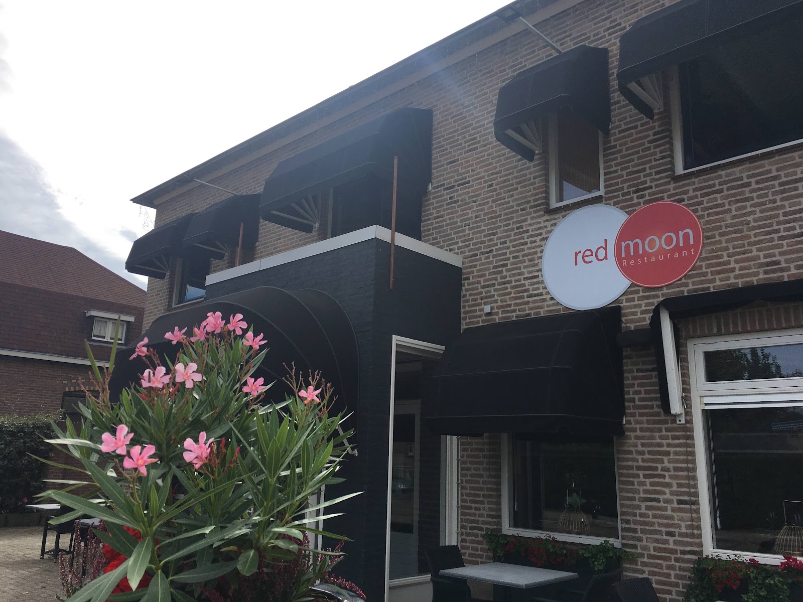 Foto van Red Moon Restaurant & sushi