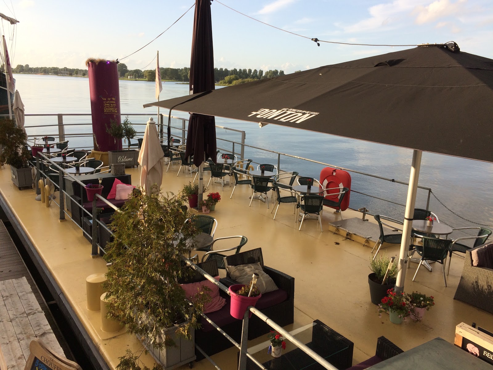 Foto van Cocktail en speciaalbiercafe 't Ponton
