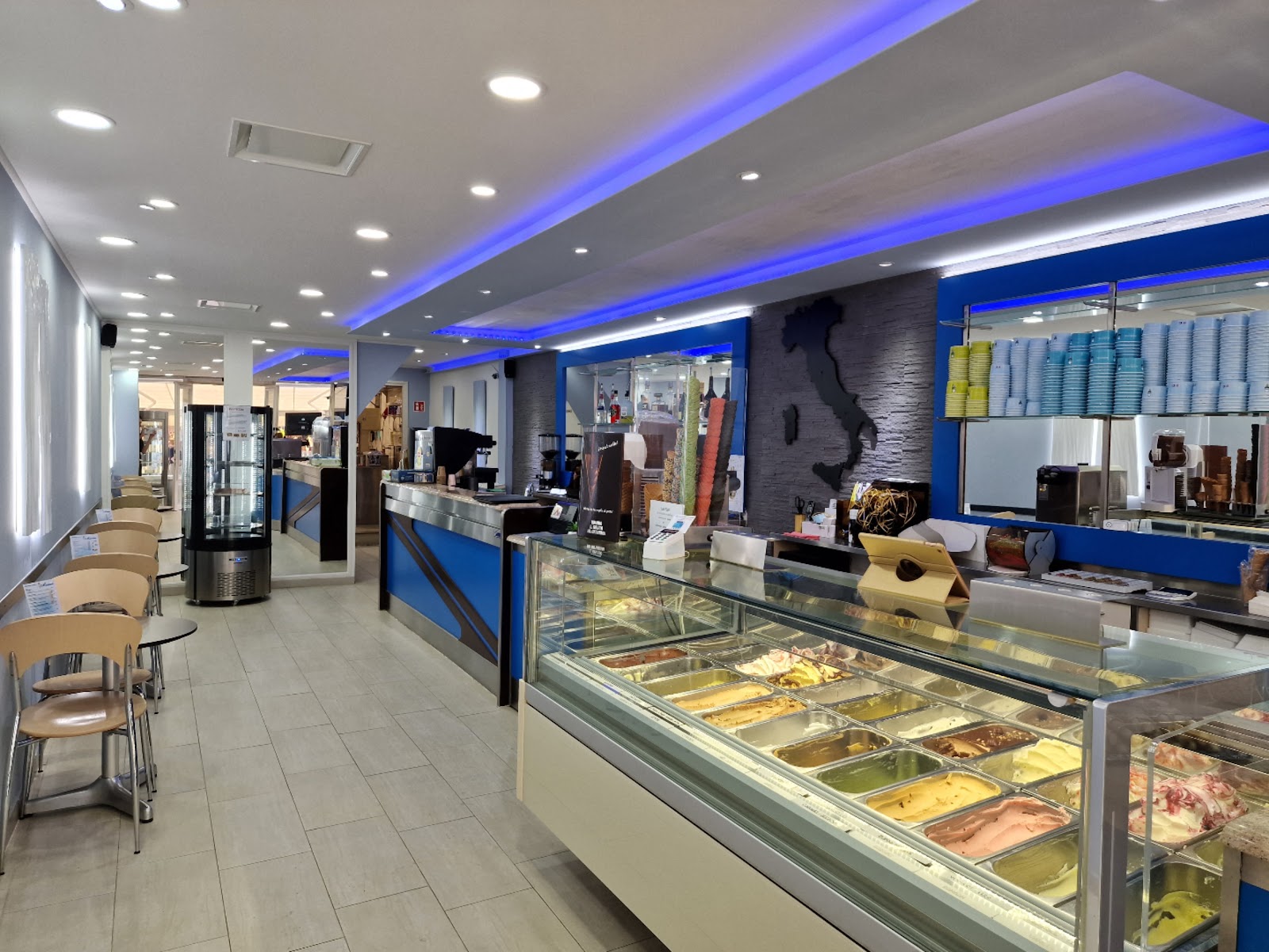 Foto van IJssalon Marena