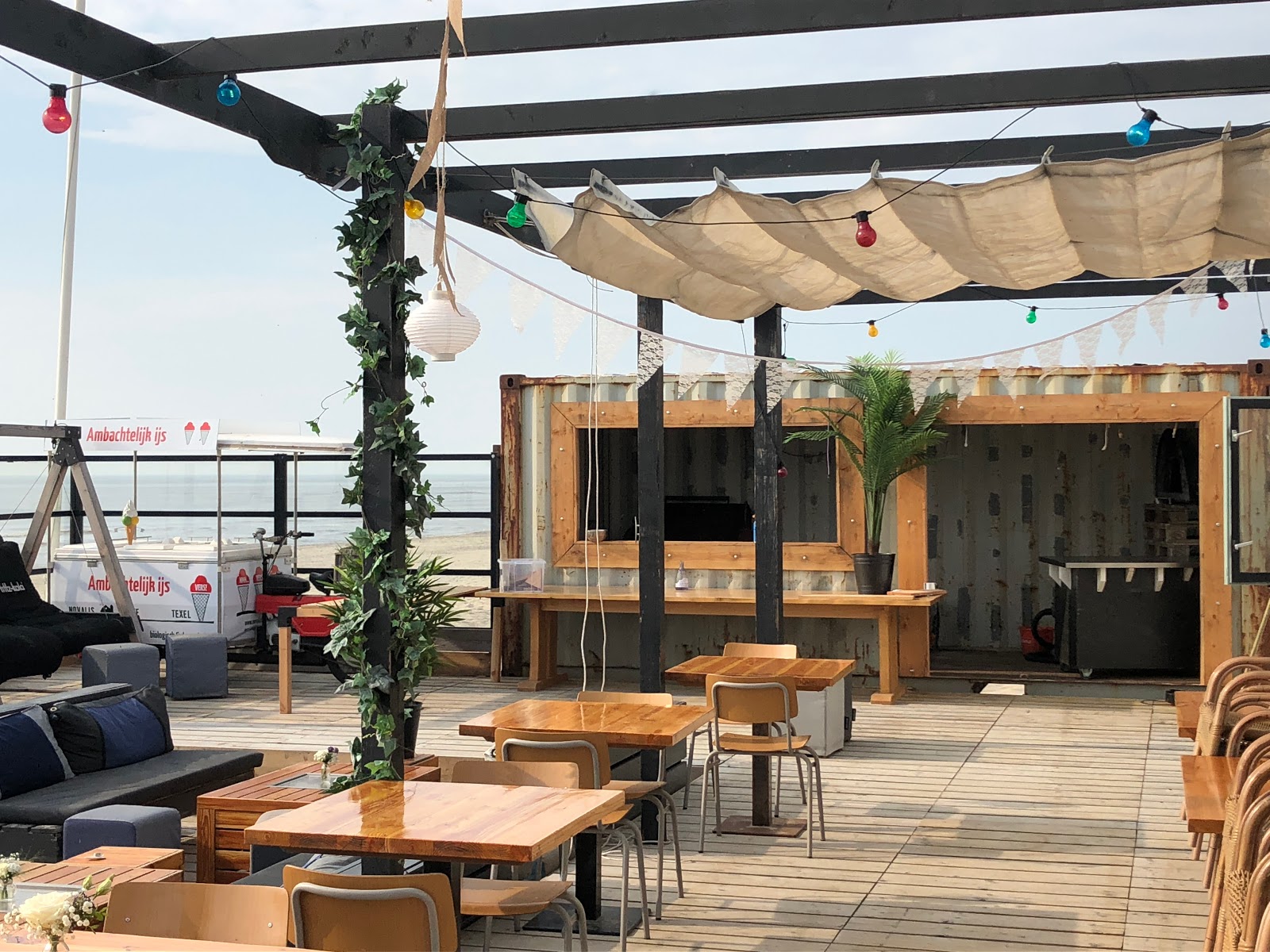 Foto van Strandpaviljoen Twaalf