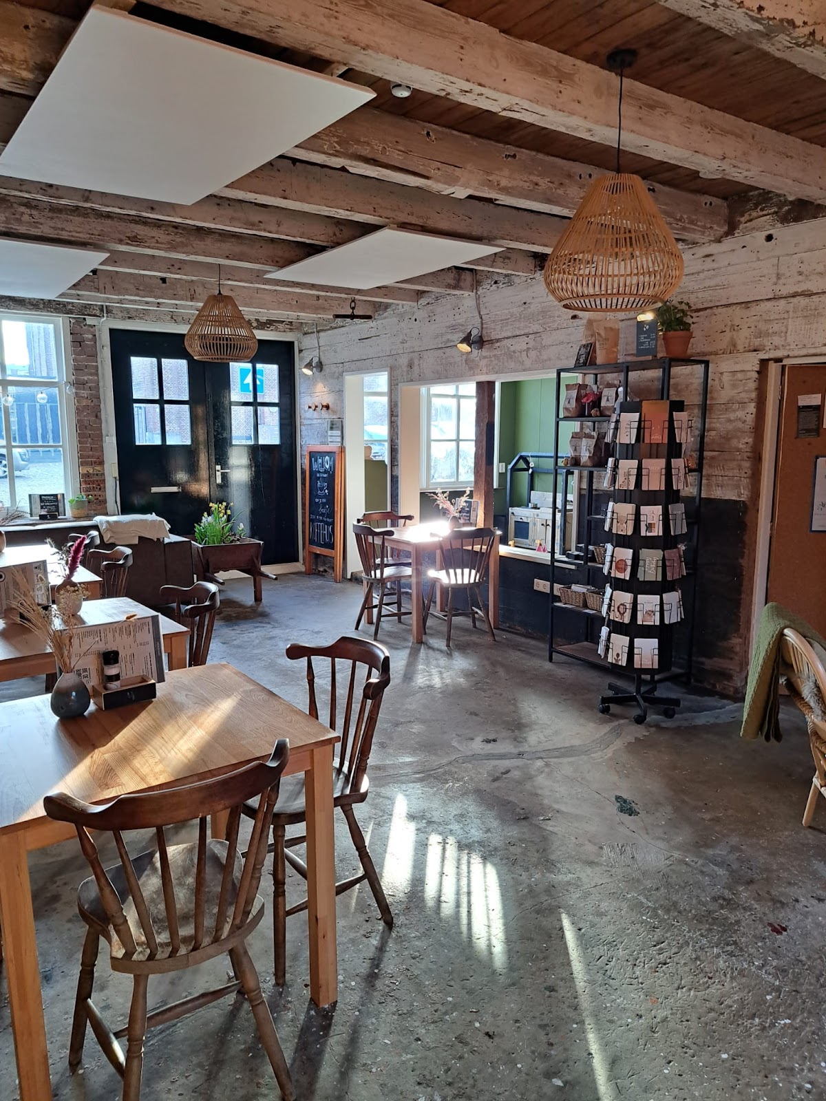 Foto van Deelcafé Bie de Buren - Non-profit koffiehuis Arnemuiden