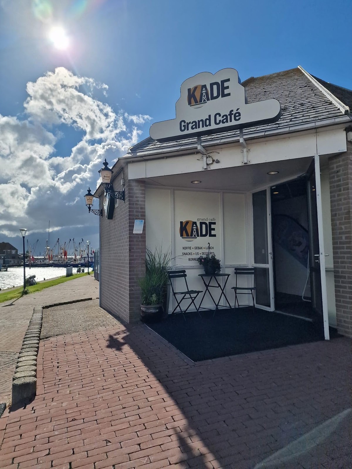 Foto van Grand Café kade