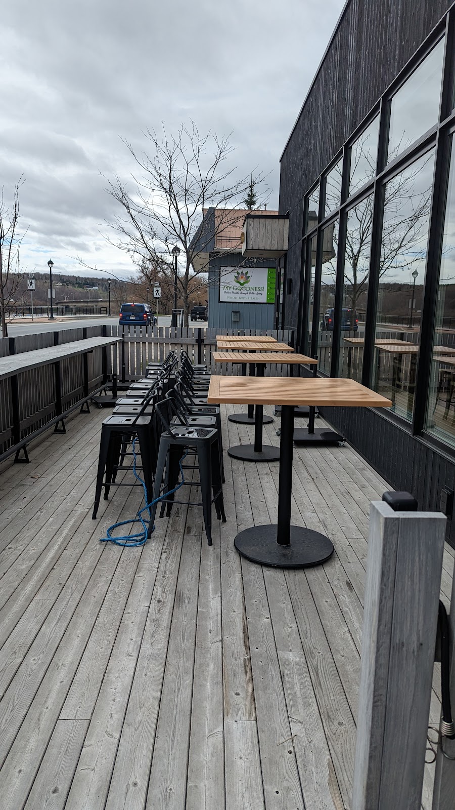 Foto van On The Boardwalk Bistro & Wine