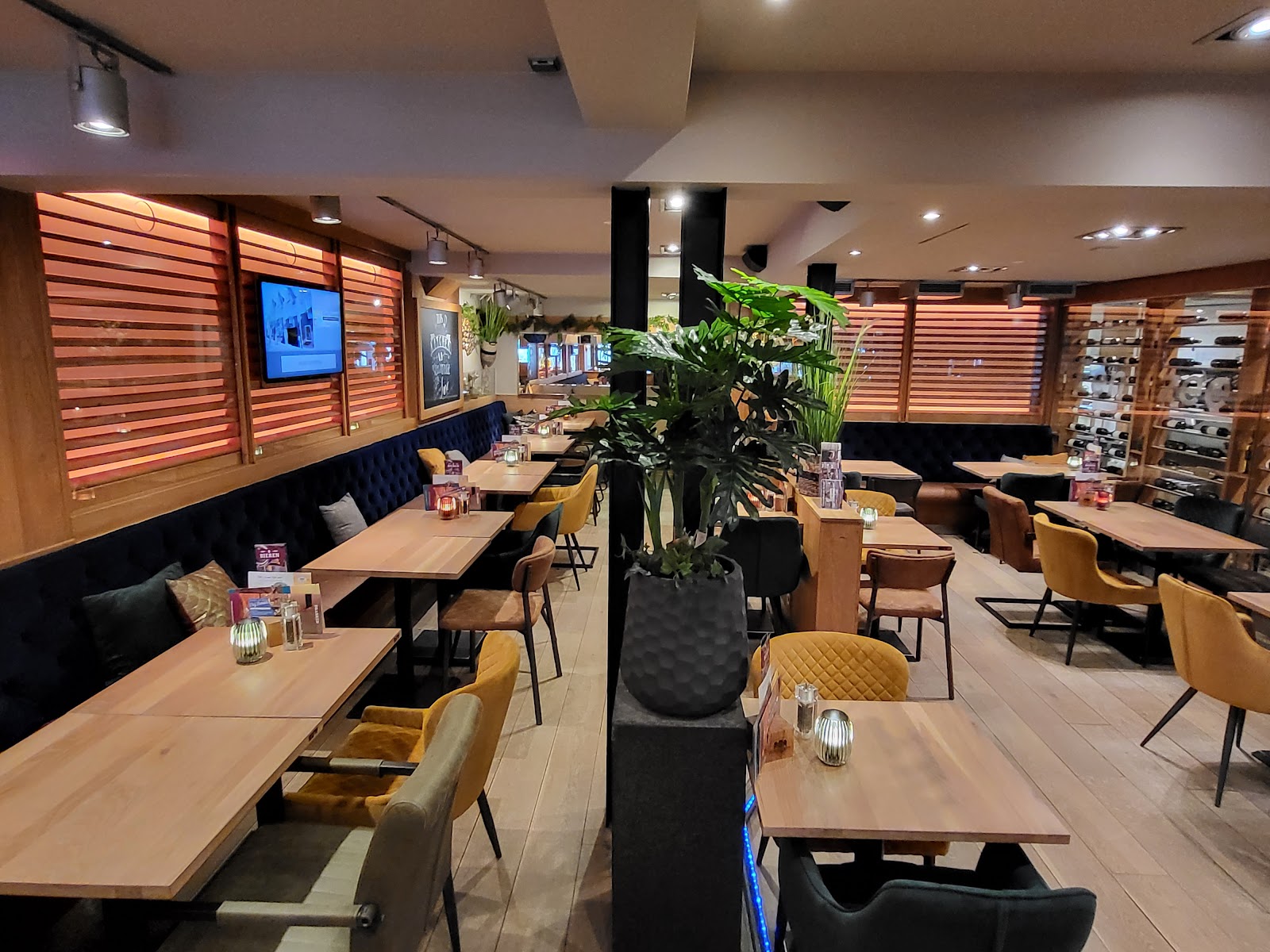 Foto van Grand Café Restaurant Het Wapen van Egmond