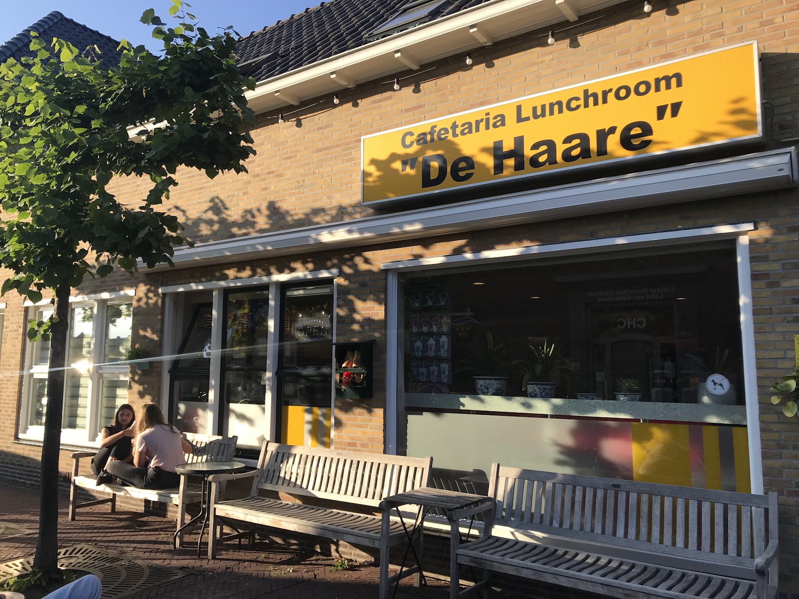 Foto van Cafetaria Lunchroom De Haare