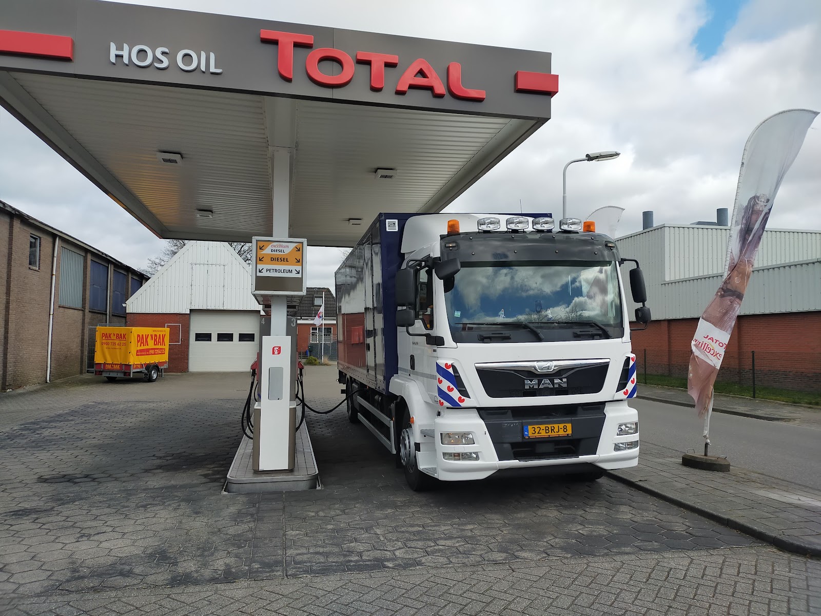 Foto van Hos Oil