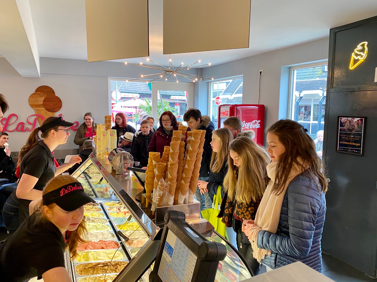 Foto van IJssalon La Dolce Borger