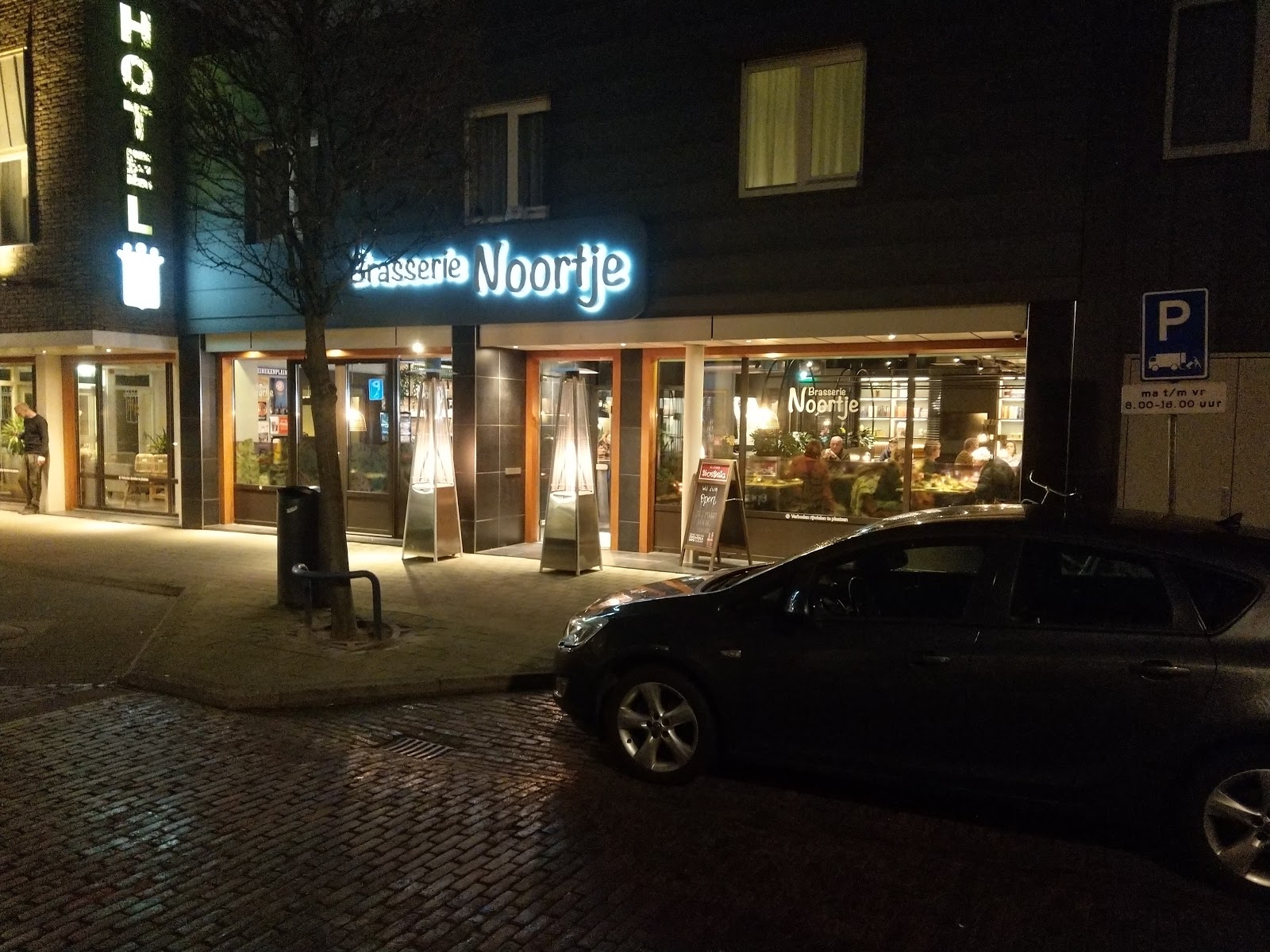 Foto van Hotel Rozenburg-Brasserie Noortje