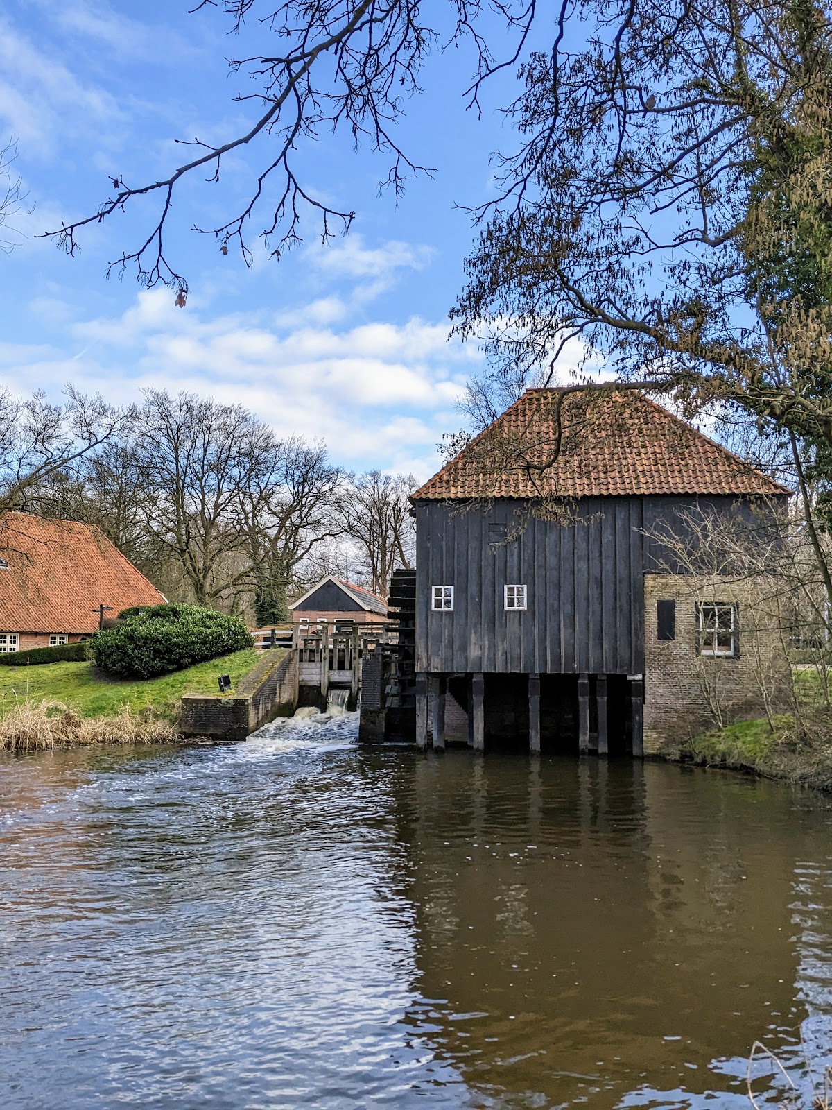 Foto van Watermolen Den Haller