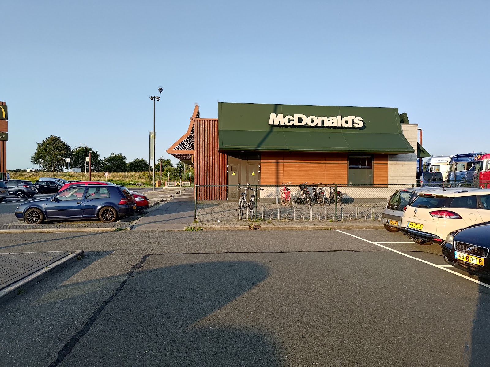 Foto van McDonald's Drachten Azeven