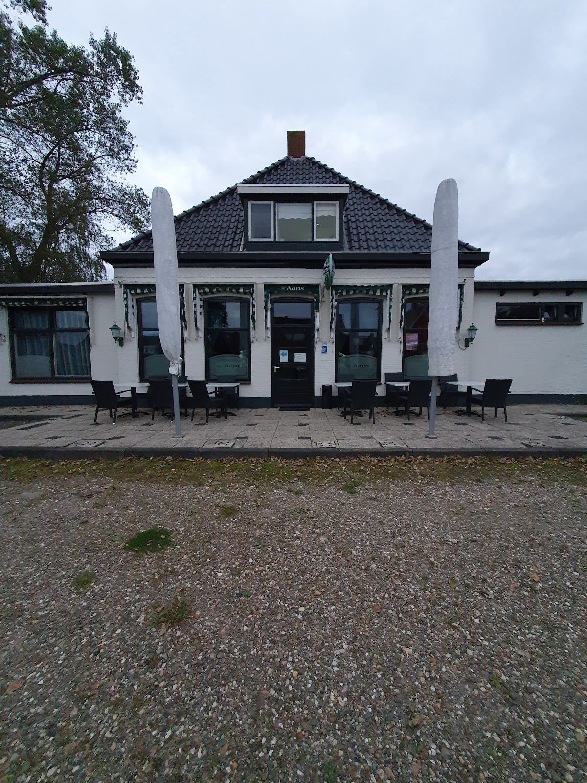 Foto van Café Kompenije