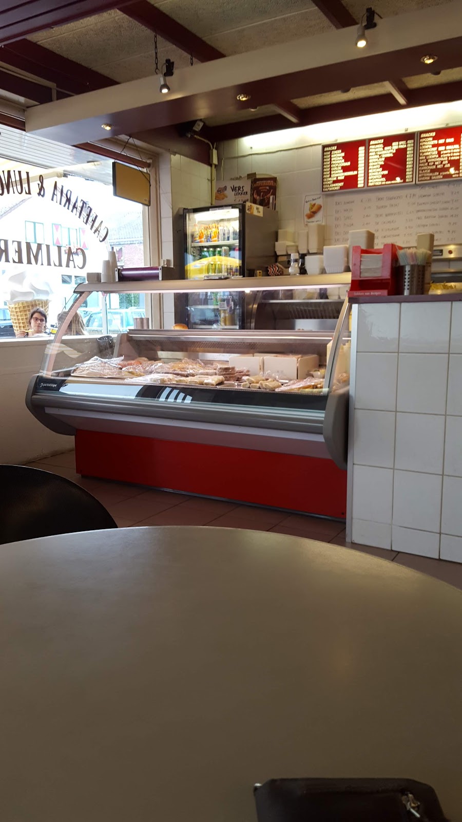 Foto van Snackbar Calimero