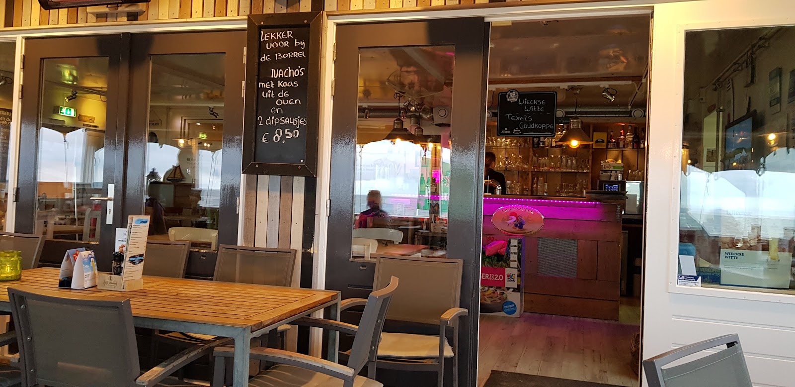 Foto van Strandpaviljoen (restaurant) Bad Egmond