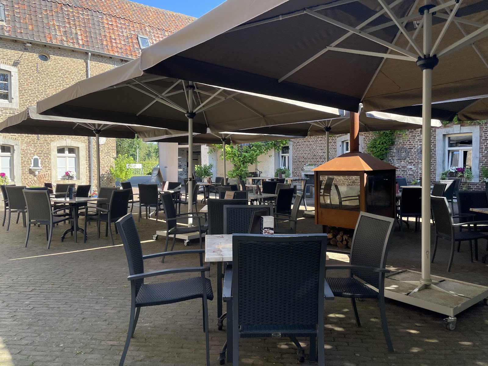 Foto van Hoeve, Serre en Terras "De Laethof"
