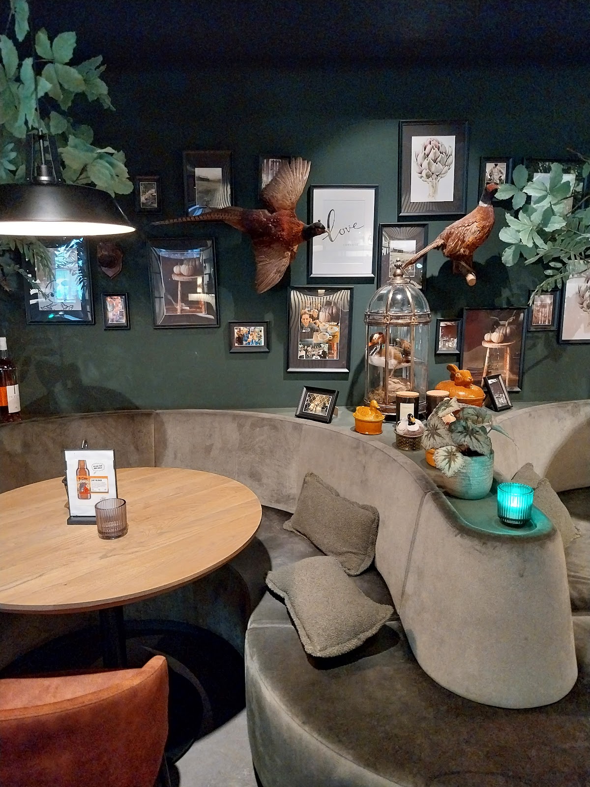 Foto van De Poelier Foodbar & Rotisserie