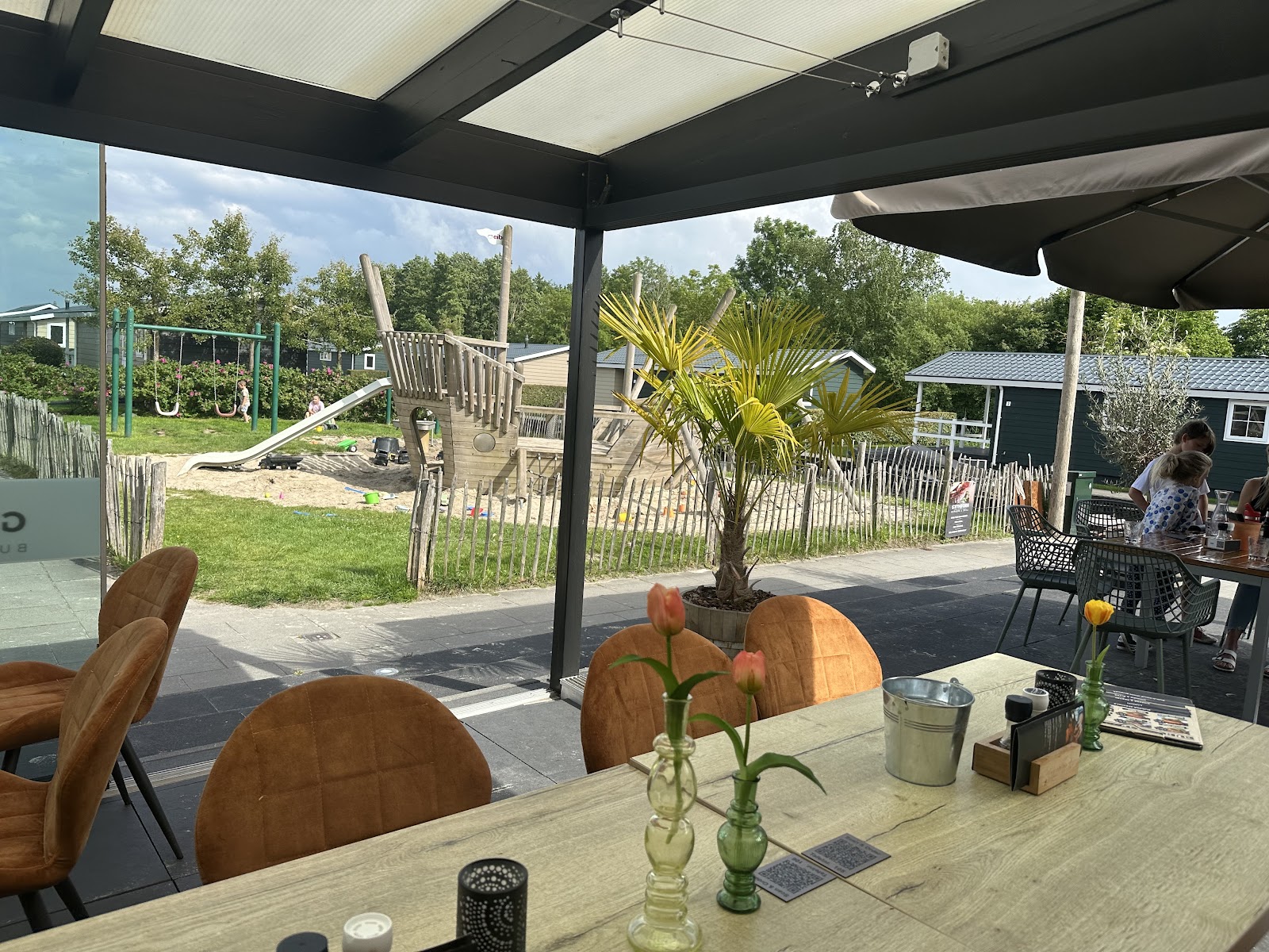 Foto van Giethoorn Burgers & Grill - Indoor Playground - SUP/Kano Rental