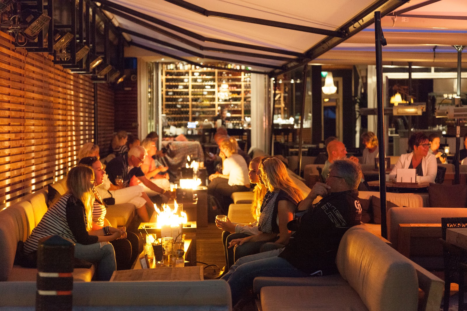 Foto van Van Heeckeren Grandcafé