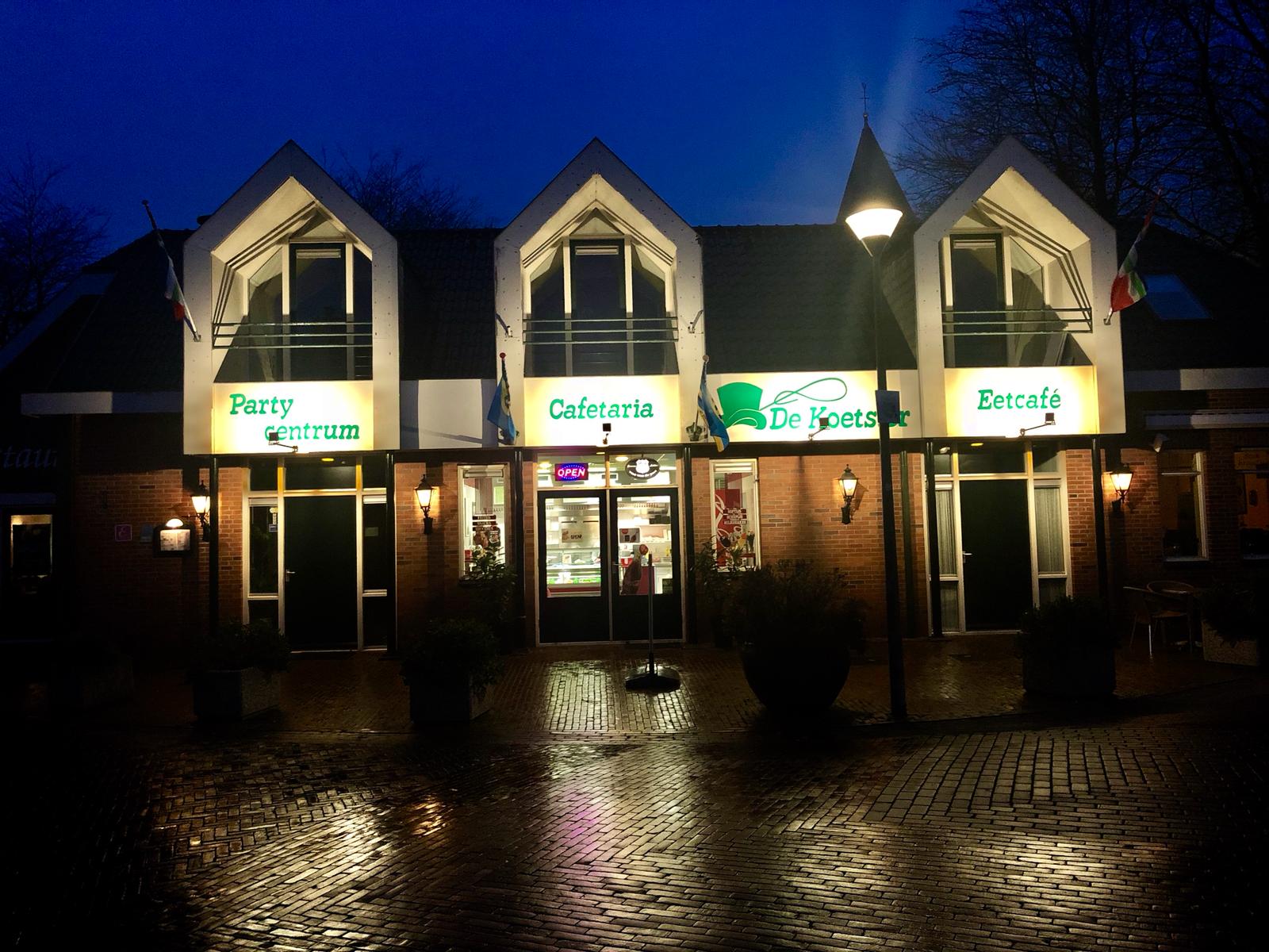 Foto van De Koetsier partycentrum-cafetaria-feestcafe