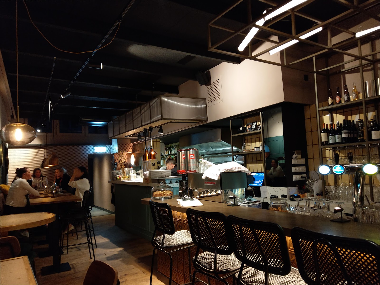 Foto van Nippen Restobar