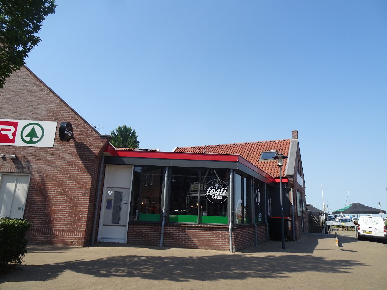 Foto van The Tosti Club Woudsend