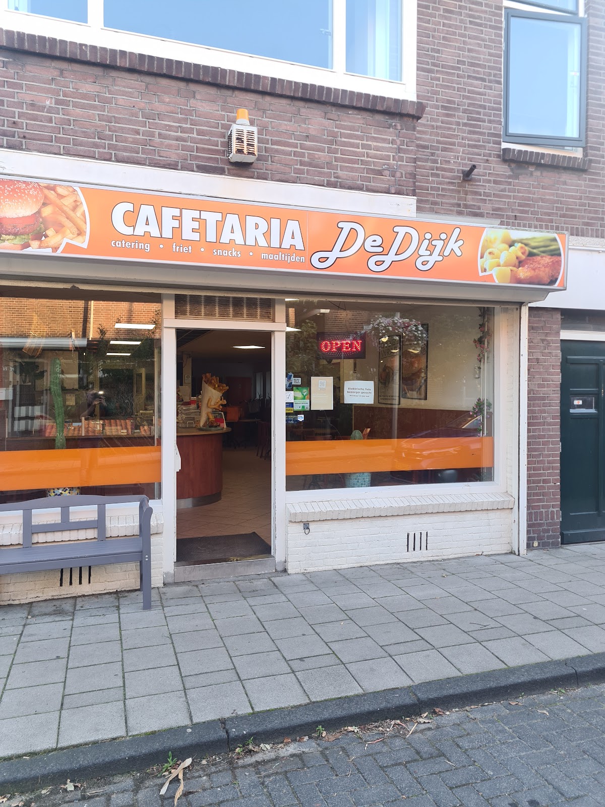 Foto van Cafetaria de Dijk
