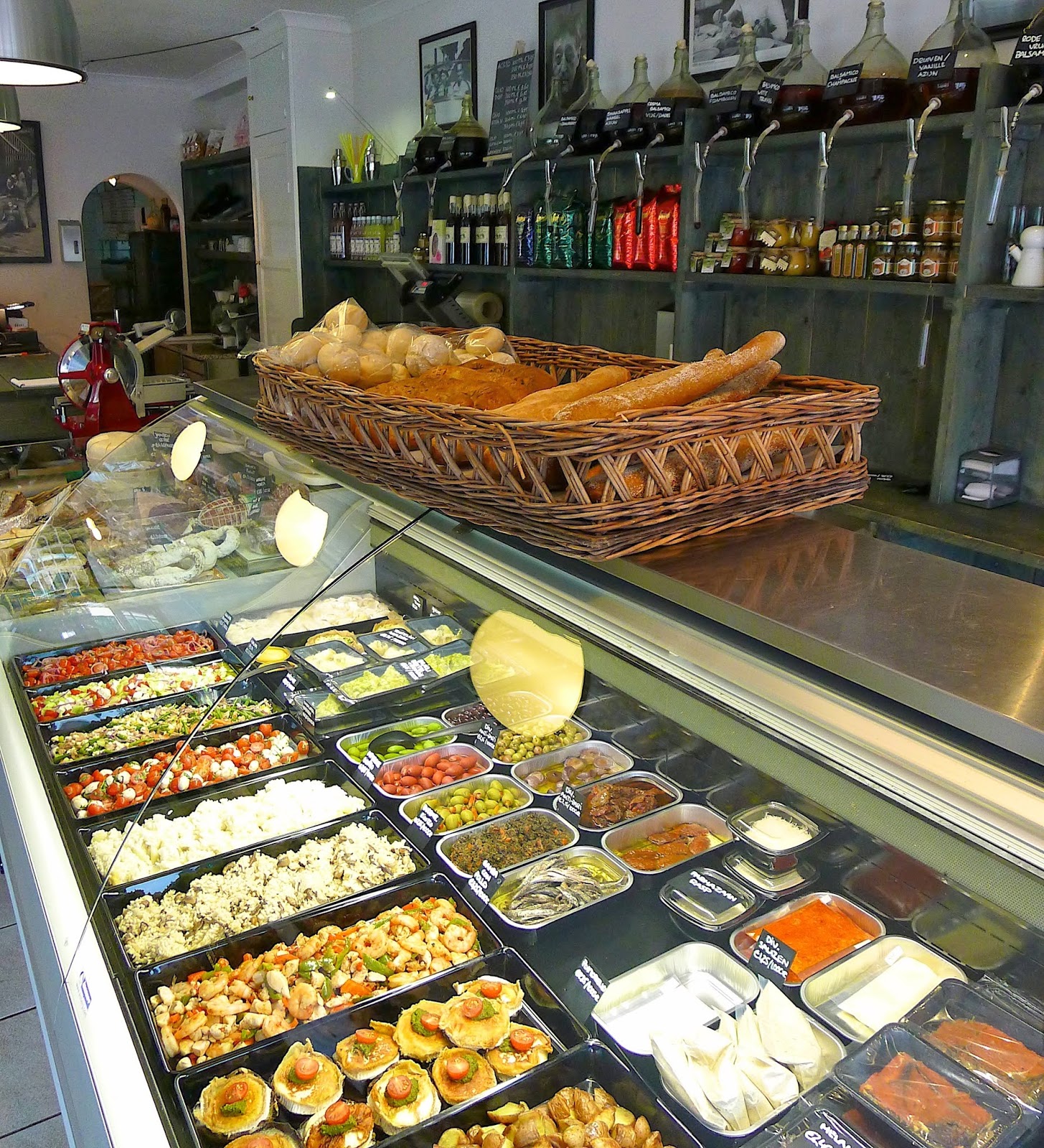 Foto van Cucina da Bruno Blaricum. Italiaanse Delicatessen, Pizzeria, Lunchroom, Traiteur & Catering