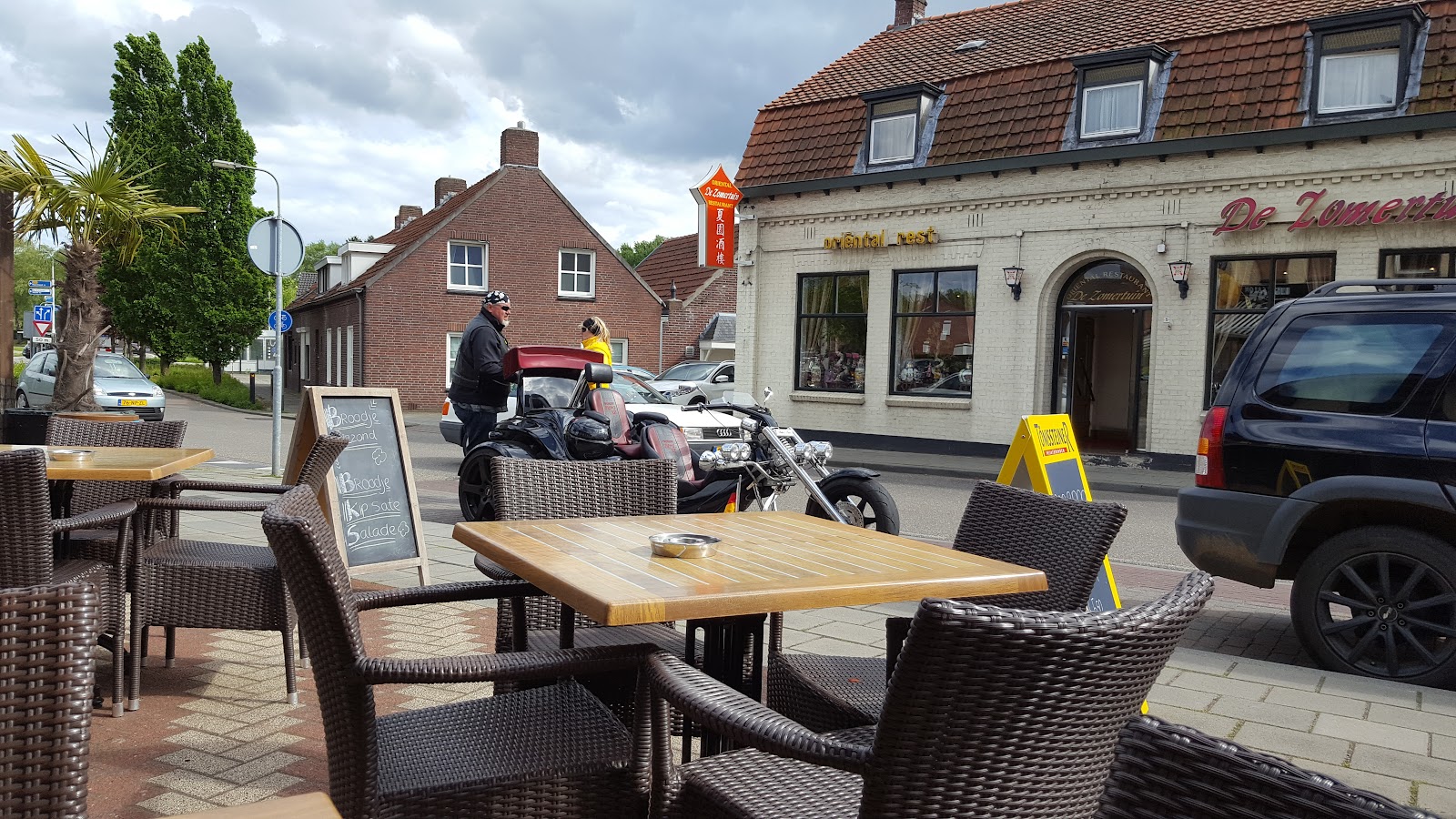 Foto van Chinees Spec. Restaurant De Zomertuin