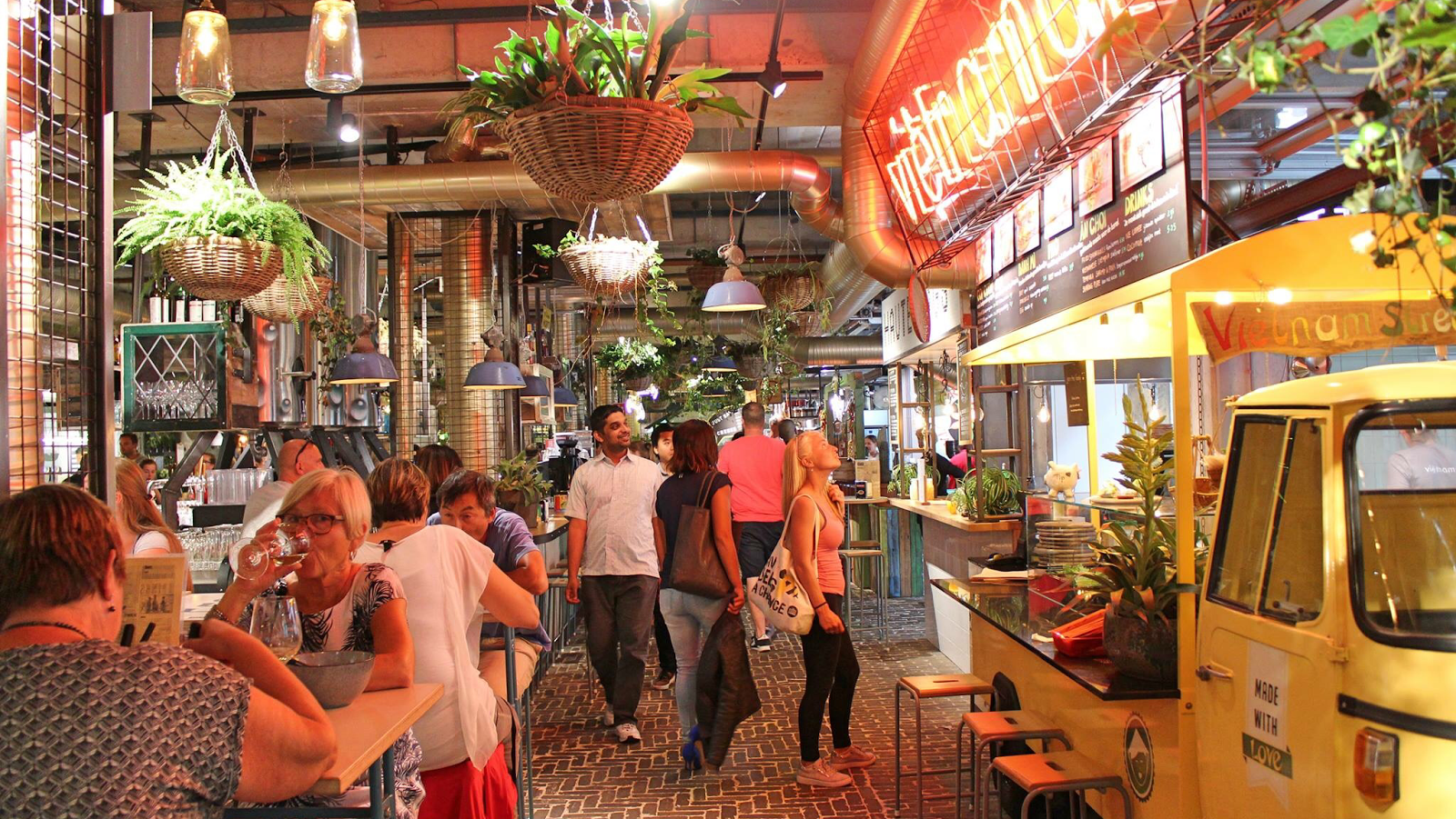 Foto van Down Town Gourmet Market