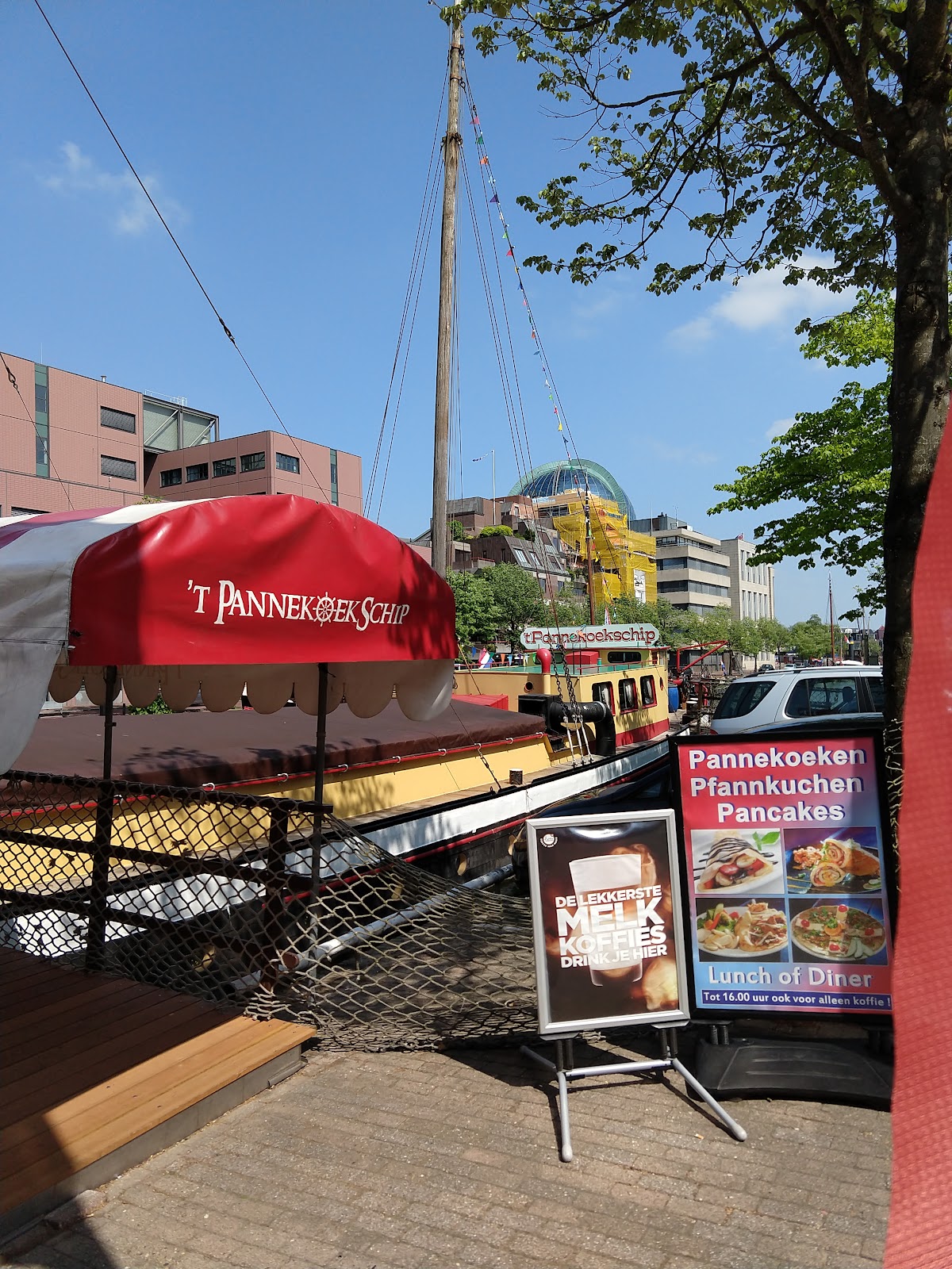 Foto van 't Pannekoekschip