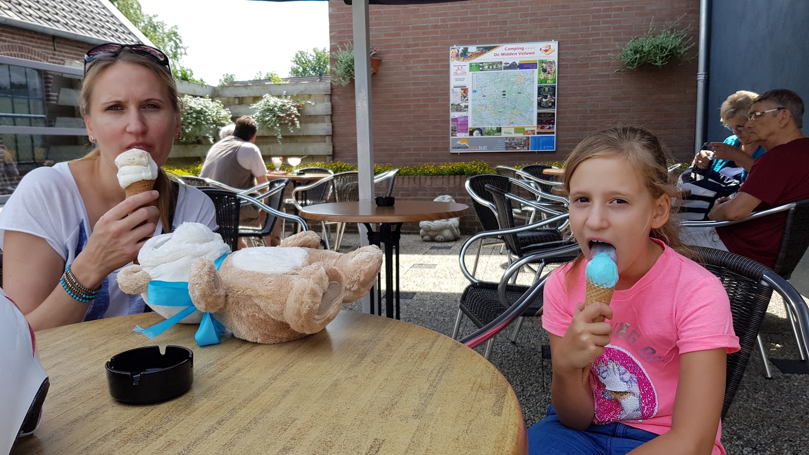Foto van Klomp's IJsspecialiteiten