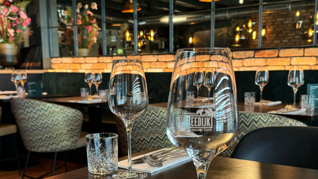 Foto van Grand Café de Zeedijk
