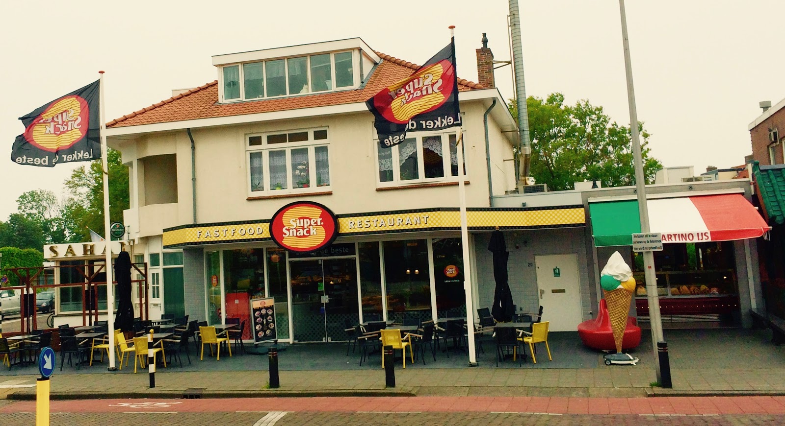 Foto van Super Snack Monster