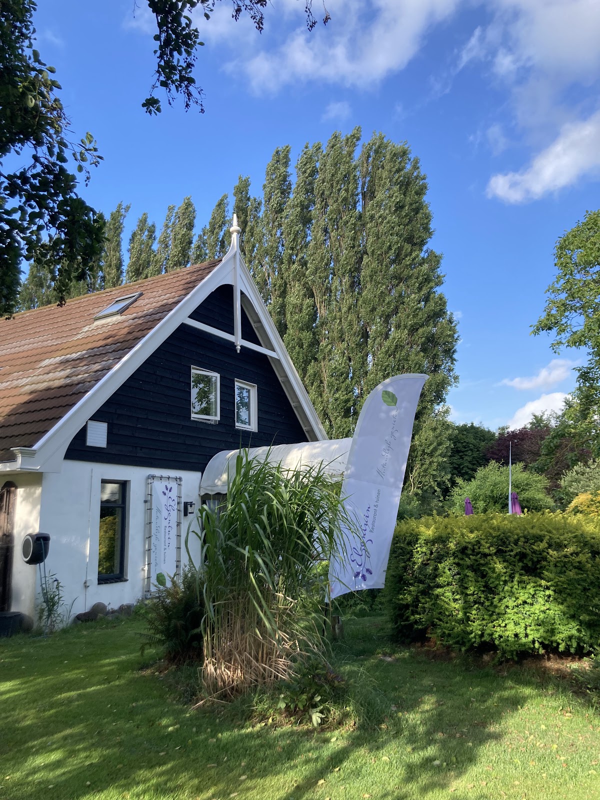 Foto van De Elzentuin