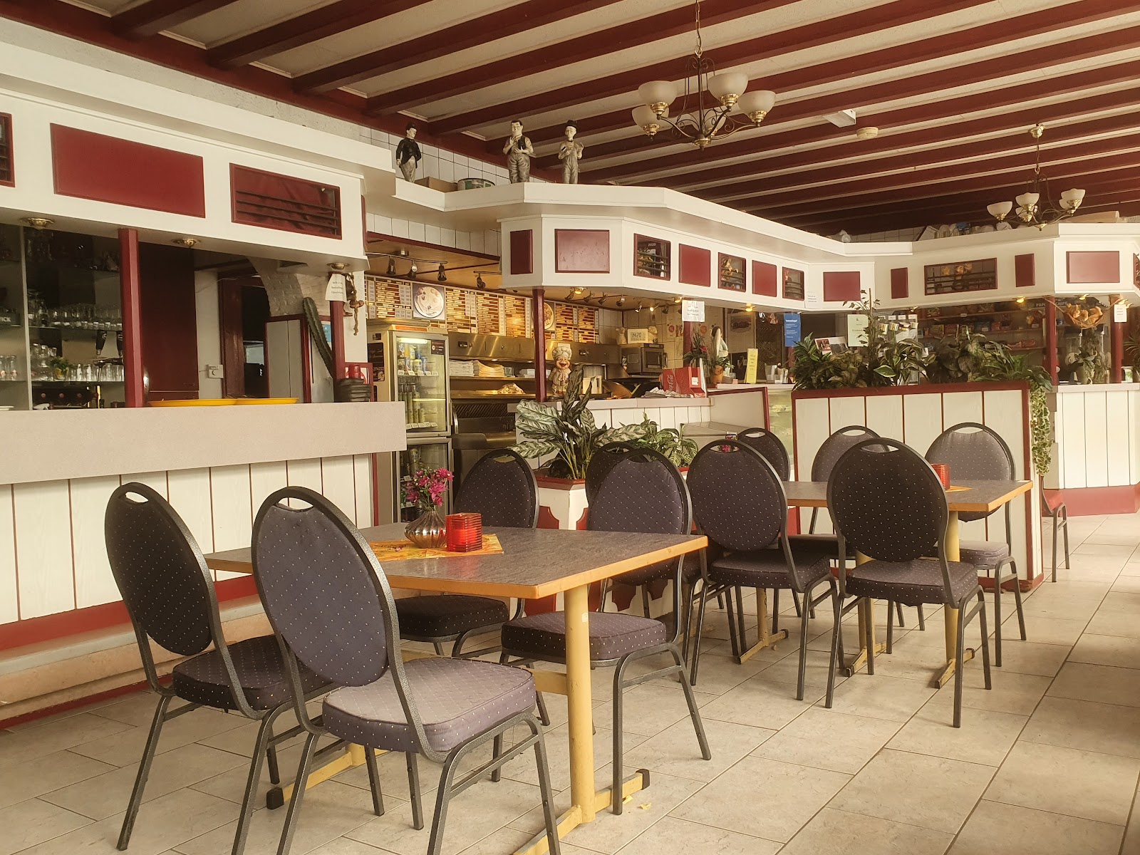 Foto van Cafetaria Eethuis De Buurman