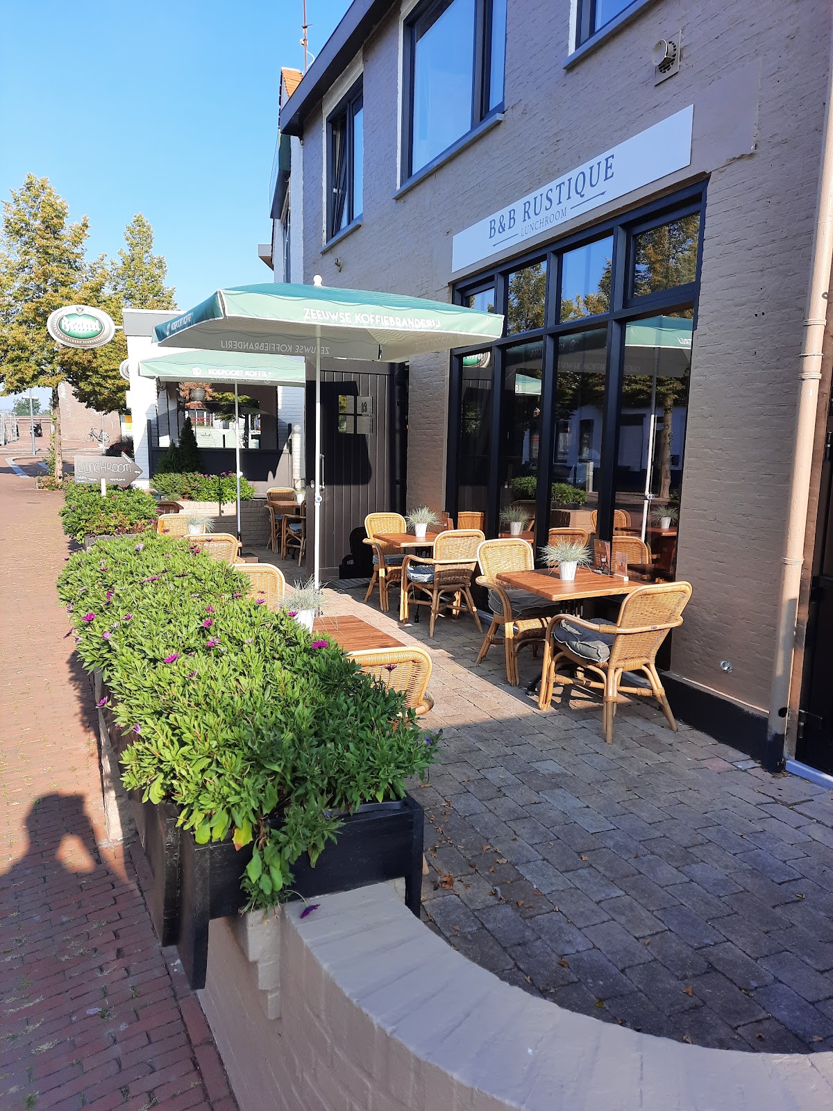 Foto van B&B Rustique - Bed & Breakfast / Lunchroom