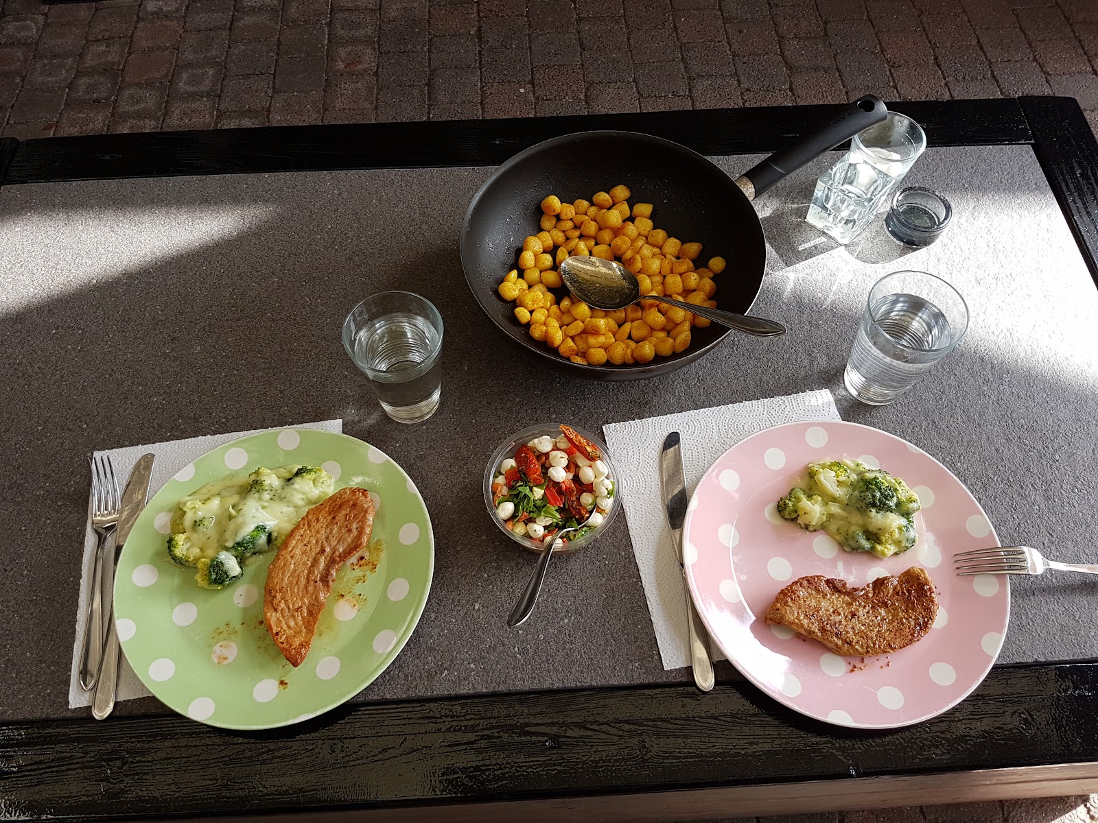 Foto van Pizzeria & Grillroom Bomonti